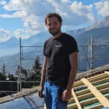 Gabriel Tolomeo sur un chantier à Crans-Montana
